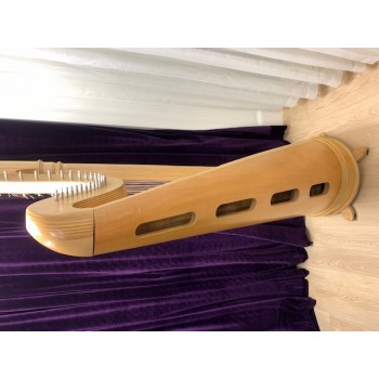 SOLD - 2nd Hand Lyon & Healy Prelude 40 harp